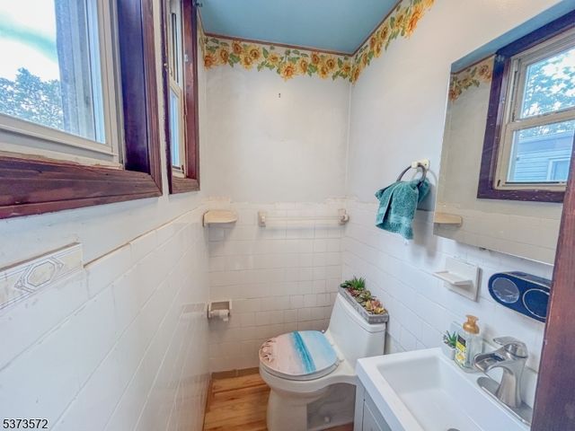 39 Pangborn Pl, Hackensack City, NJ 07601