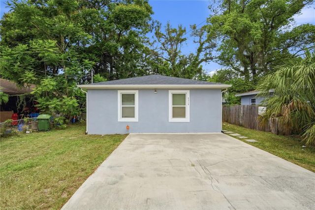 8310 N BROOKS STREET, Tampa, FL 33604