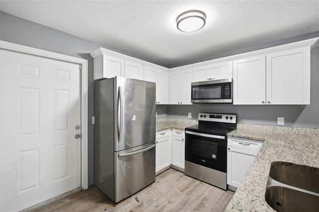 8310 N BROOKS STREET, Tampa, FL 33604