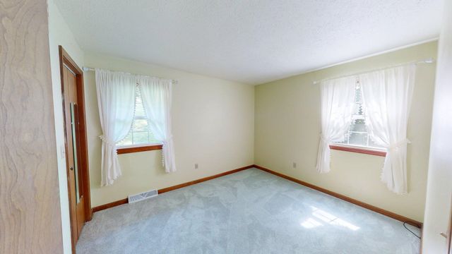 6881 State Route 243, South Point, OH 45680