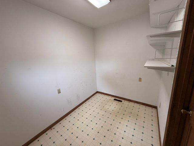 6881 State Route 243, South Point, OH 45680
