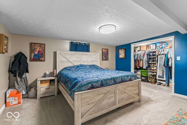 5571 N Raider Road, Middletown, IN 47356