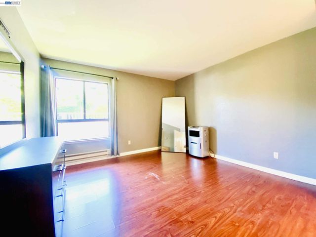 2505 Miramar Ave 122, Castro Valley, CA 94546