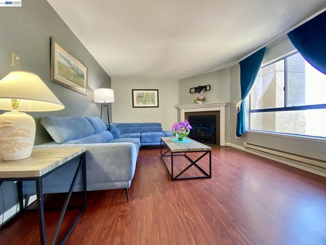 2505 Miramar Ave 122, Castro Valley, CA 94546