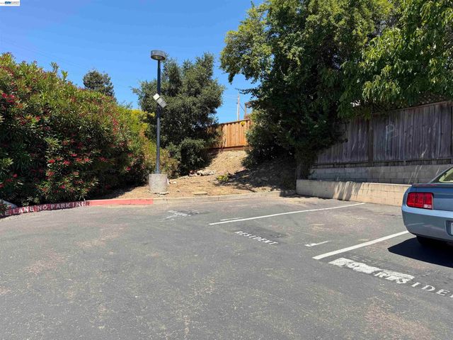 2505 Miramar Ave 122, Castro Valley, CA 94546