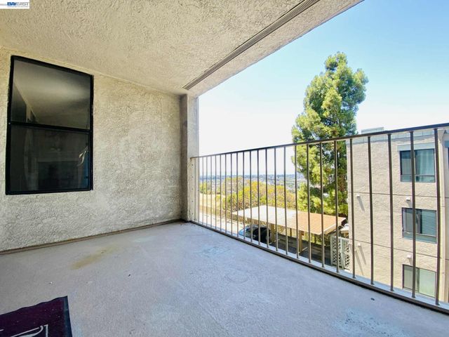 2505 Miramar Ave 122, Castro Valley, CA 94546