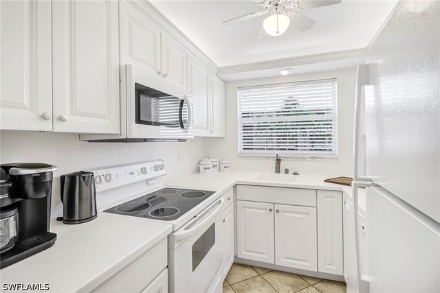 3000 Gulf Shore BLVD N 213, Naples, FL 34103
