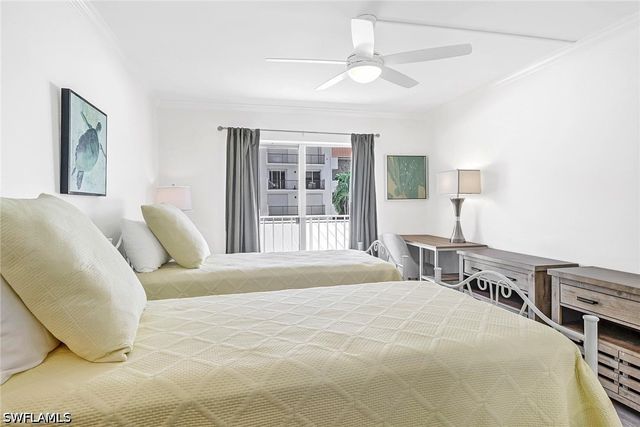 3000 Gulf Shore BLVD N 213, Naples, FL 34103