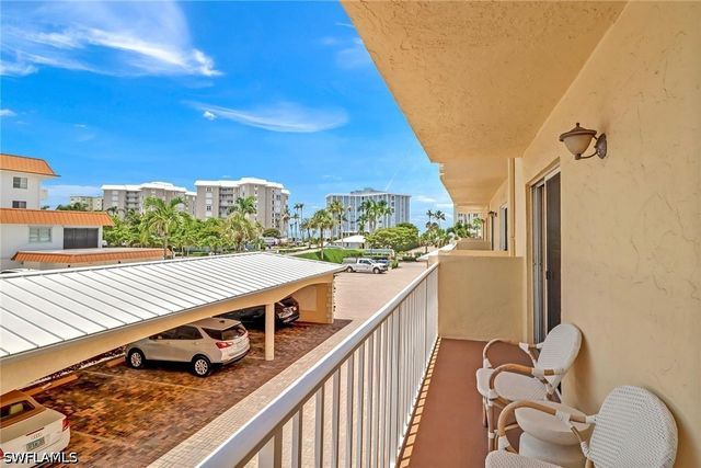 3000 Gulf Shore BLVD N 213, Naples, FL 34103