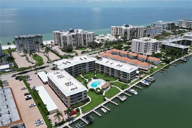 3000 Gulf Shore BLVD N 213, Naples, FL 34103