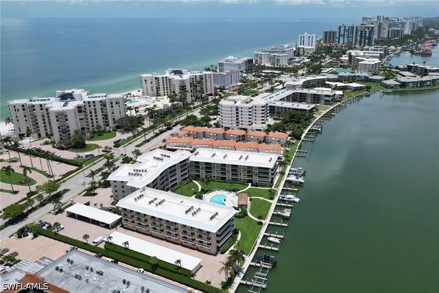 3000 Gulf Shore BLVD N 213, Naples, FL 34103