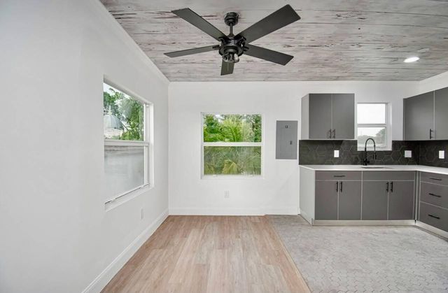 318 N E Street, Lake Worth Beach, FL 33460