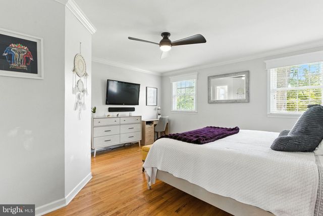 481 RED COAT LN, Wayne, PA 19087