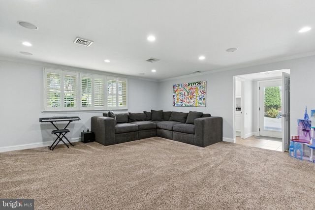 481 RED COAT LN, Wayne, PA 19087