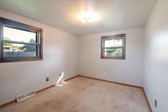 2525 HEATHER ROAD, Green Bay, WI 54311