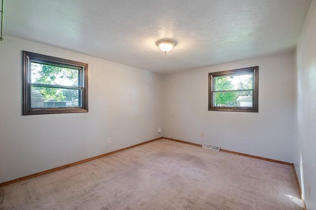 2525 HEATHER ROAD, Green Bay, WI 54311