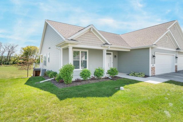 343 Greystone CIRCLE, Plymouth, WI 53073