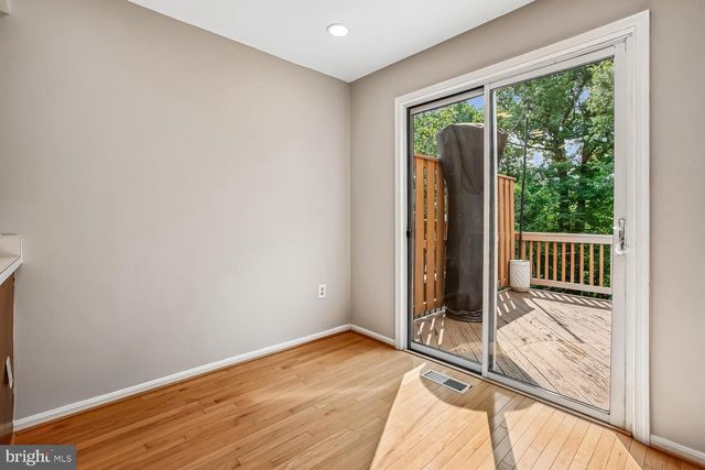 5944 NORHAM DR, Alexandria, VA 22315