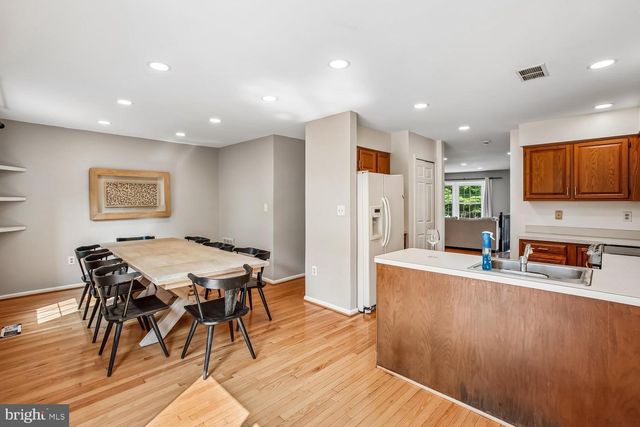 5944 NORHAM DR, Alexandria, VA 22315