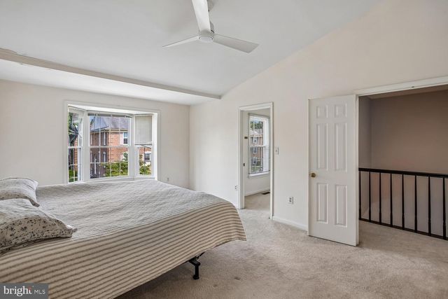 5944 NORHAM DR, Alexandria, VA 22315