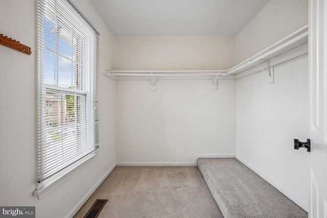 5944 NORHAM DR, Alexandria, VA 22315