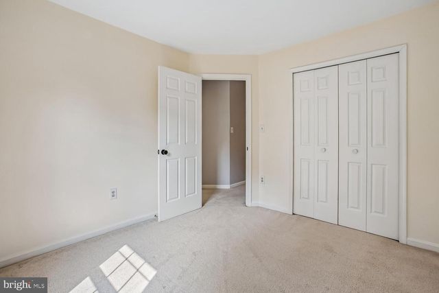 5944 NORHAM DR, Alexandria, VA 22315