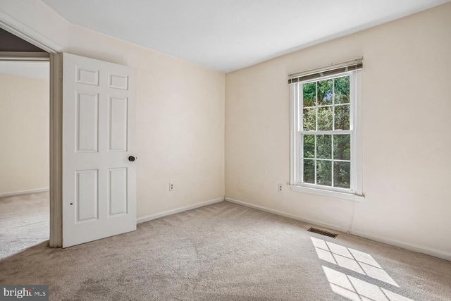 5944 NORHAM DR, Alexandria, VA 22315