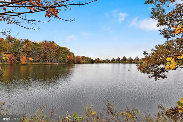 5944 NORHAM DR, Alexandria, VA 22315