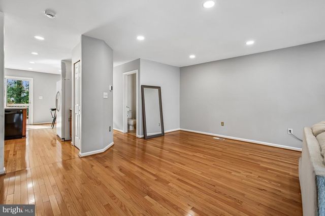 5944 NORHAM DR, Alexandria, VA 22315