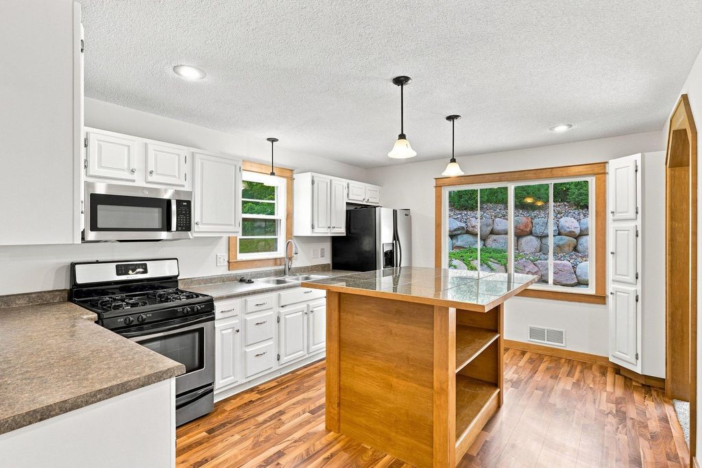 13412 Arden Circle, Burnsville, MN 55337 — photo 3