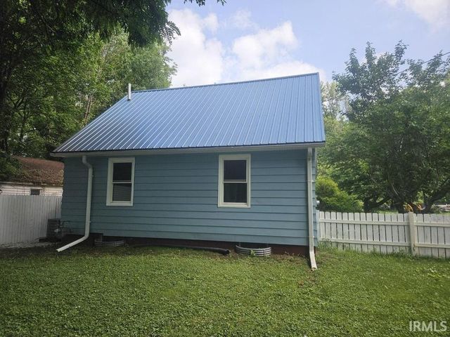 8416 E Lindstrom Lane, New Carlisle, IN 46552