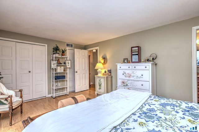 7 Harbour Village A, Branford, CT 06405