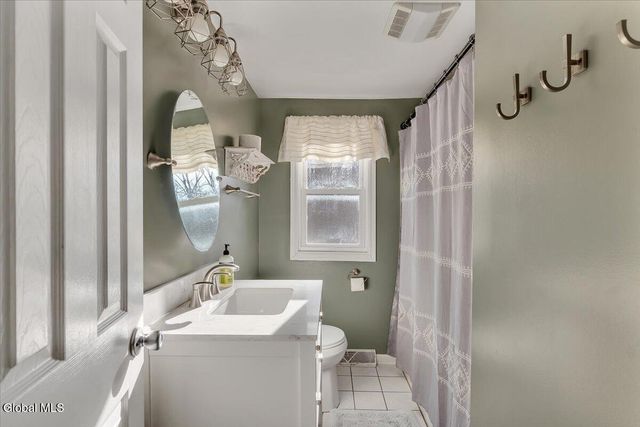 66 Beaver Dam Road, Bethlehem, NY 12158