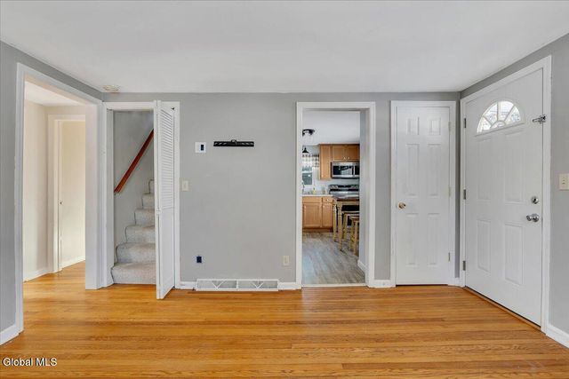 66 Beaver Dam Road, Bethlehem, NY 12158