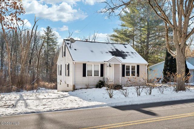 66 Beaver Dam Road, Bethlehem, NY 12158