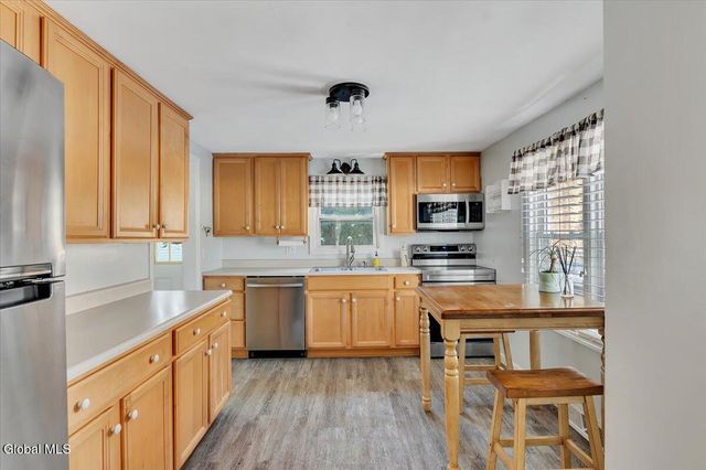 66 Beaver Dam Road, Bethlehem, NY 12158