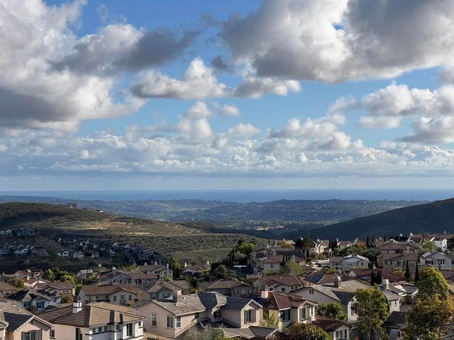 1093 Vega Way, San Marcos, CA 92078