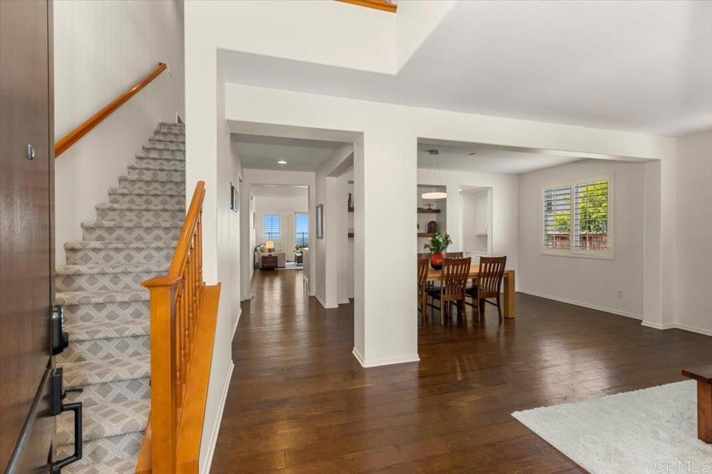Image 13 of property listing at 1093 Vega Way, San Marcos, CA 92078