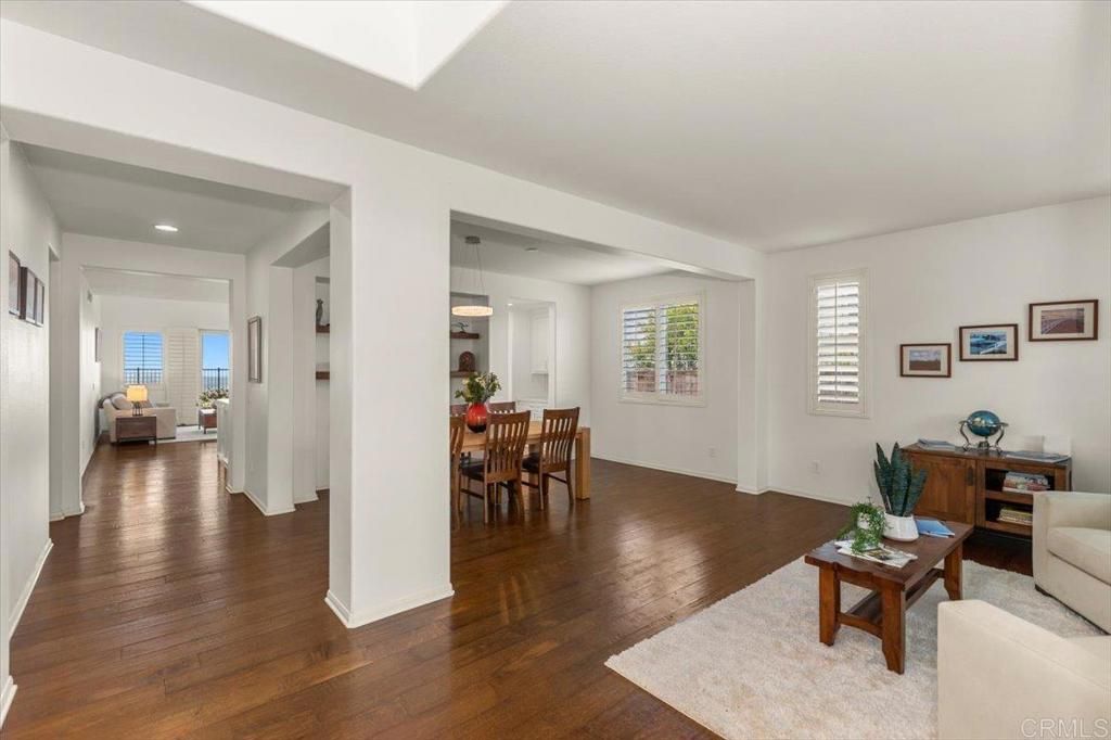 Image 14 of property listing at 1093 Vega Way, San Marcos, CA 92078
