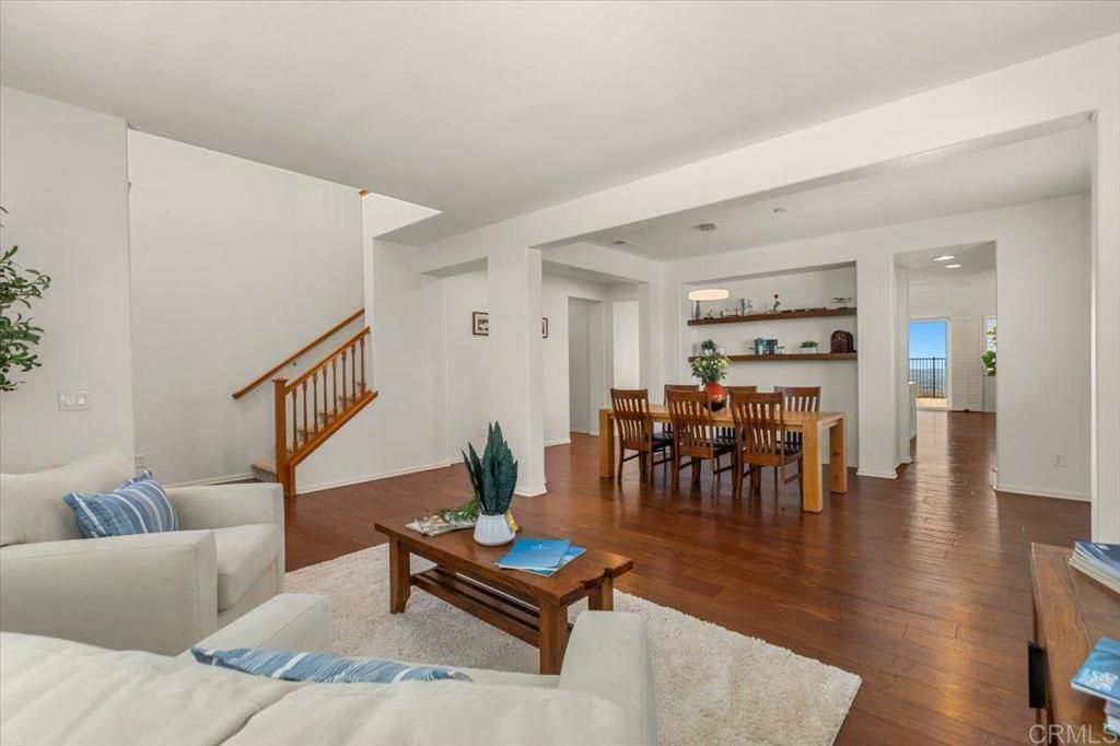 Image 15 of property listing at 1093 Vega Way, San Marcos, CA 92078