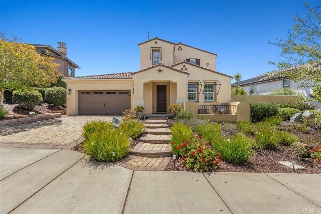 Image 8 of property listing at 1093 Vega Way, San Marcos, CA 92078