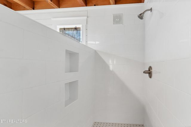 753 Farmington Way, Maryville, TN 37801