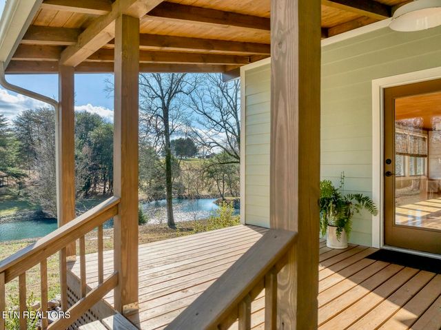 753 Farmington Way, Maryville, TN 37801