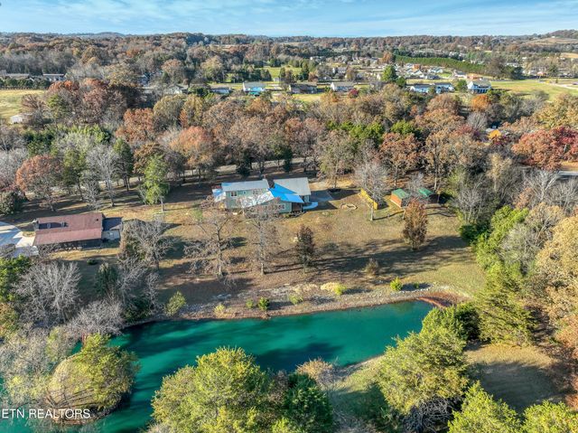 753 Farmington Way, Maryville, TN 37801