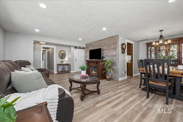 16227 S Kimball Ave, Caldwell, ID 83607
