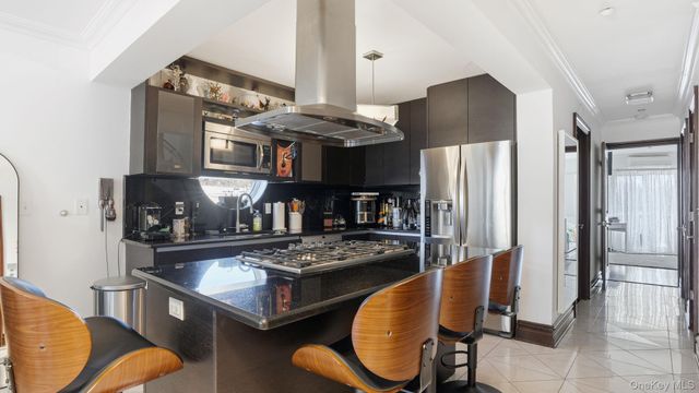 4051 Nostrand Avenue 3, Brooklyn, NY 11235