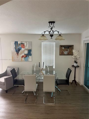 2642 Atlantic Ave, Opa-locka, FL 33054