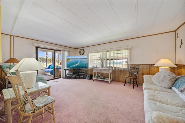 132 LAKEVIEW DRIVE 132, Palmetto, FL 34221