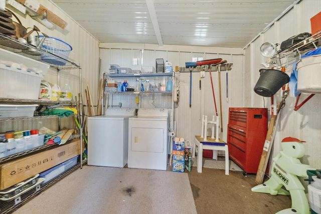 132 LAKEVIEW DRIVE 132, Palmetto, FL 34221