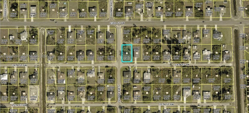 3270 SW 24TH ST, Lehigh Acres, FL 33976